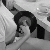 Cleaning a 7 inch vinyl
