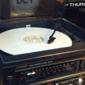 White vinyl on old Hi-fi system