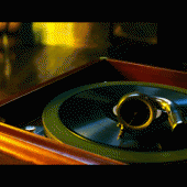 Old gramophone spinning